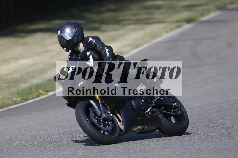 /21 17.06.2026  Ducati Schweiz Track Warmup ADR/Gruppe blau/42